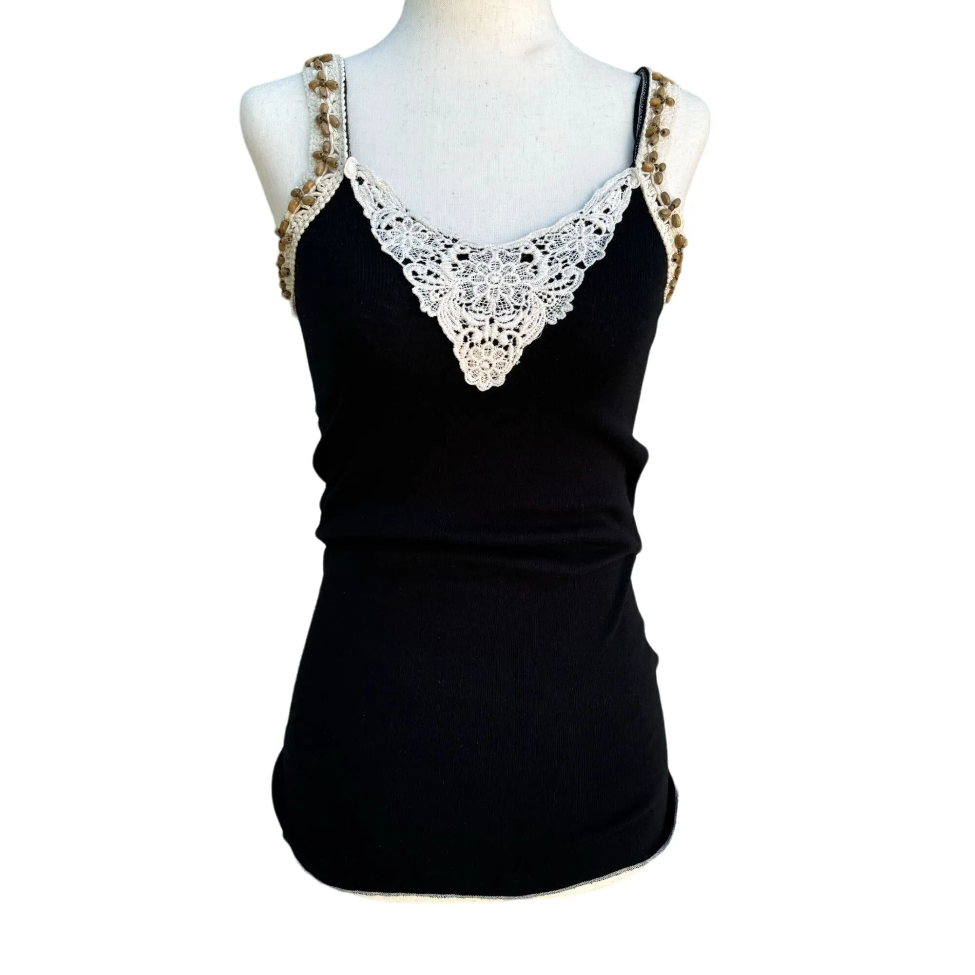 John Eshaya Ts JET Women's Black Lace Crochet Wooden Beaded Scoop Neck Tank Top