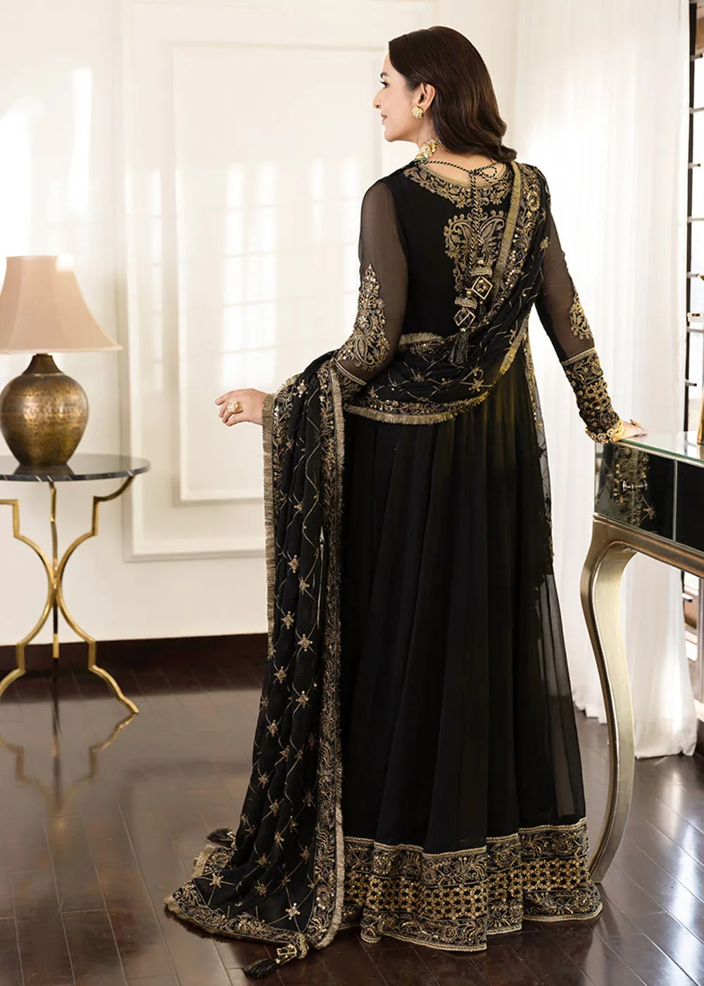 Pretty Black Suit - Maahru, Noorie & Meerub '23 by Asim Jofa - AJSM-35